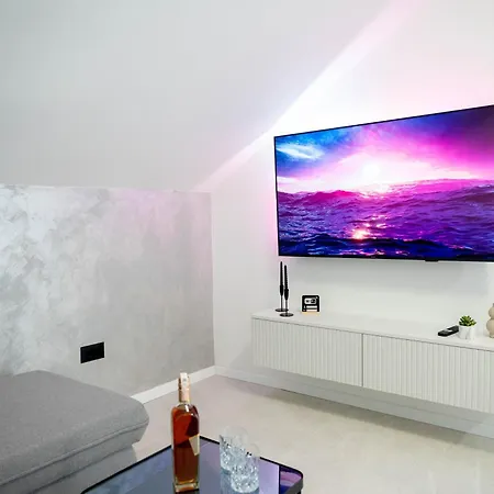 I-lux Apartment *