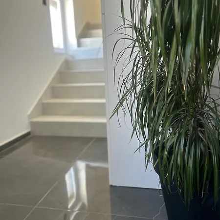 I-lux Apartment